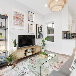 Charming 3br In A Lovely Neighborhood Vancouver