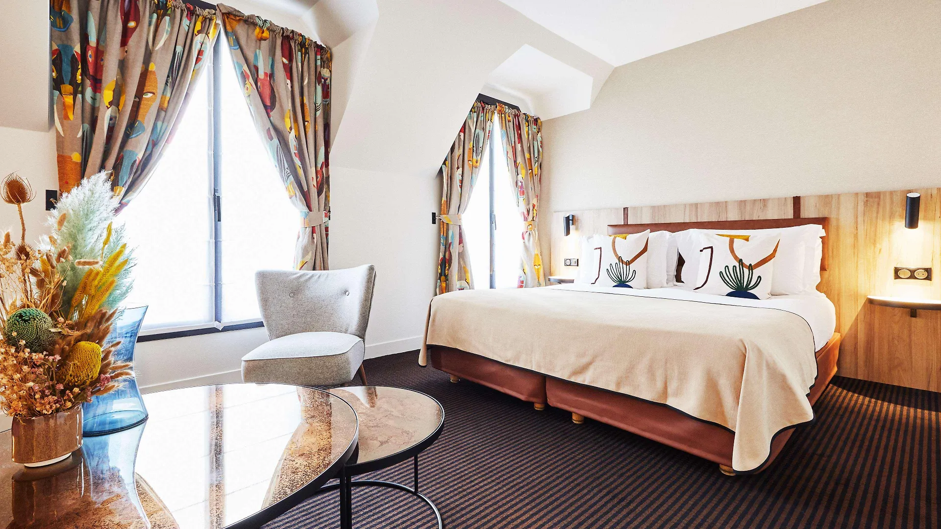 Plaza Tour Eiffel Hotel Paris