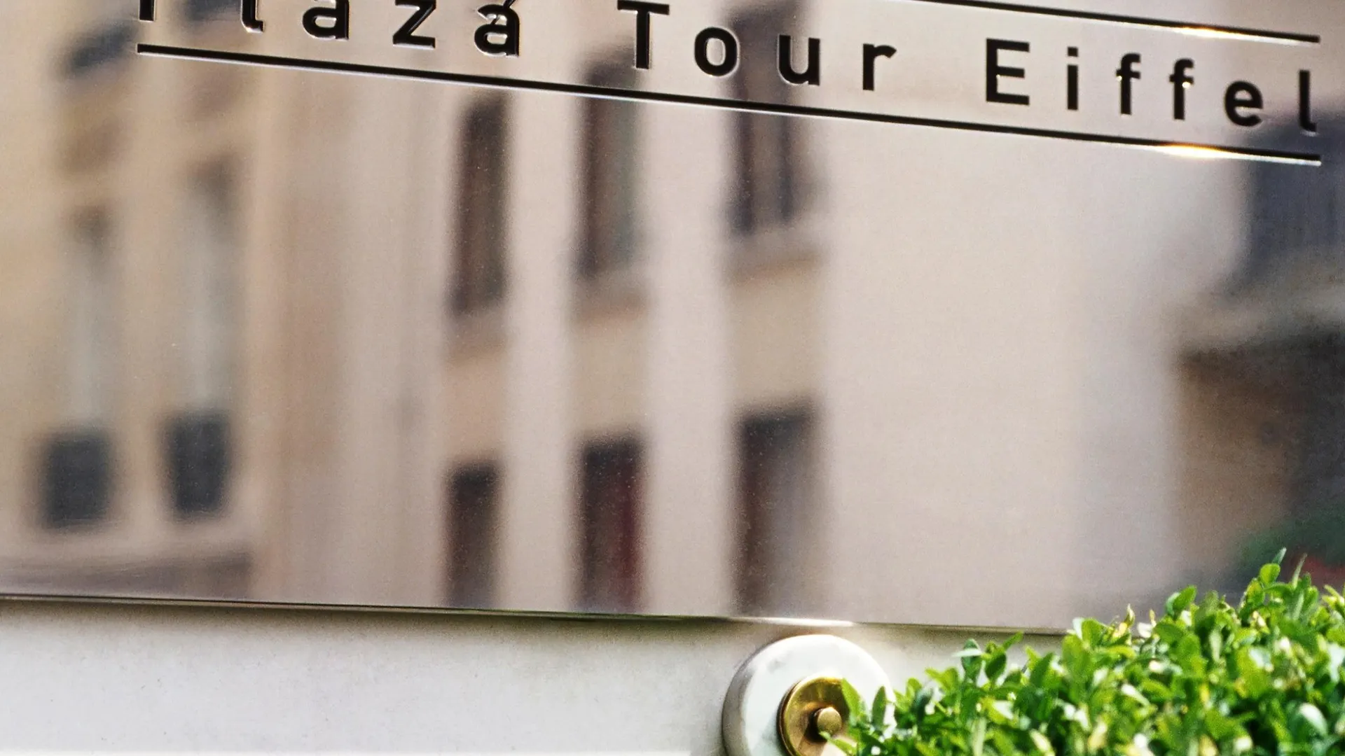 Plaza Tour Eiffel Hotel Paris
